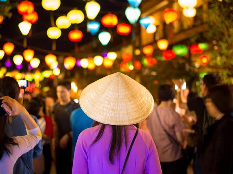 Hoi An Lantern Festival 2023 | Unveiling The Magic - Vietnam Is Awesome