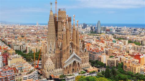 Barcelonas Famously Unfinished Sagrada Familia Church To Be Completed