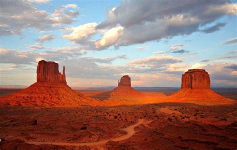 USA Monument Valley Monument Valley Monument Natural Landmarks