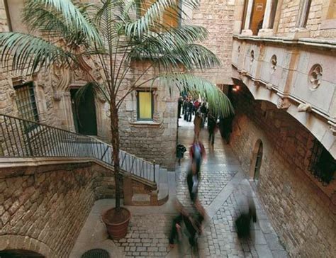 Citylikeyou — Picasso Museum — Barcelona By Oliver Montiel