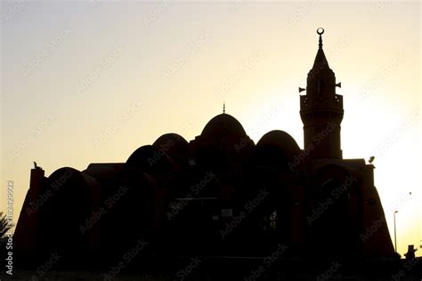 masjid silhouette Stock Photo | Adobe Stock