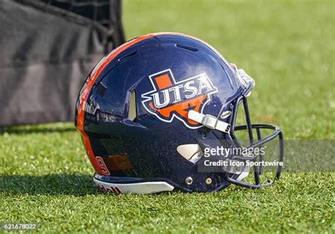 39 Utsa Helmets Photos & High Res Pictures - Getty Images