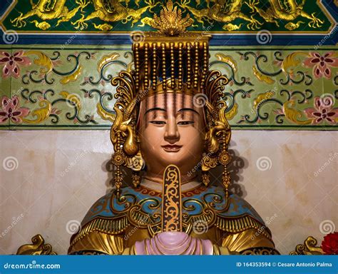 statue  thean hou temple  kuala lumpur stock photo image