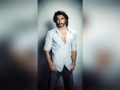 Ranveer Singh Records His Statement With Mumbai Police Over Nude