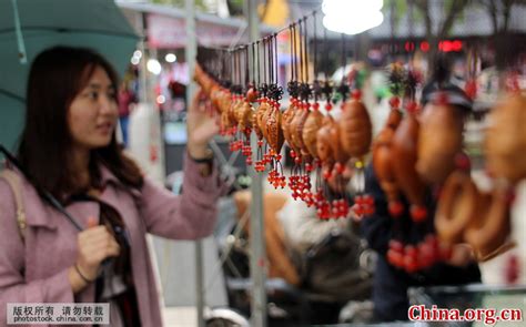 第十届中国民间手工艺艺术节在苏州开幕 Cn