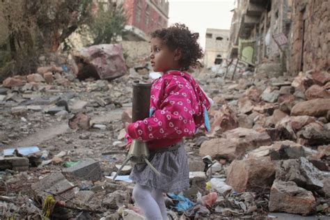 Yemen war: Generation of children grows up knowing only conflict ...