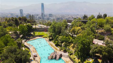 La piscina Tupahue del Cerro San Cristóbal y sus raíces mexicanas