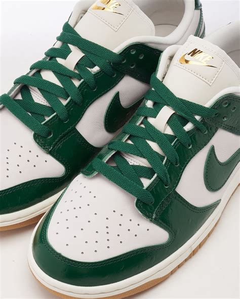 Nike Women S Dunk Low Lx Gorge Green Verde Bianco Fj