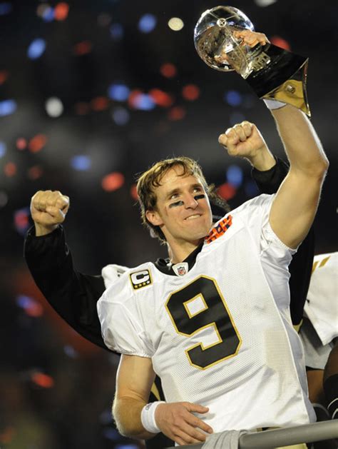 The New Orleans Saints Win Super Bowl XLIV Against the Indianapolis Colts