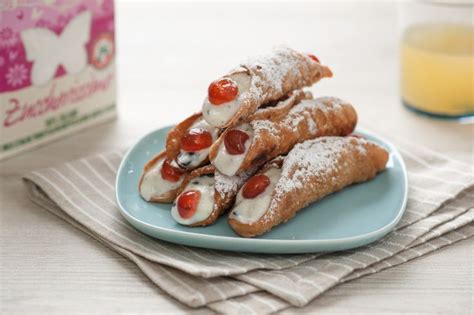 Cannoli Siciliani Ricetta Originale E Veloce Con Zuccherissimo