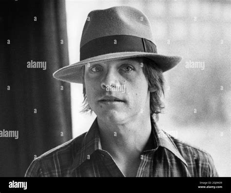 Star wars 1977 mark hamill Black and White Stock Photos & Images - Alamy