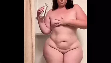 Blanco enorme bbw sacudiendo ese botín xHamster