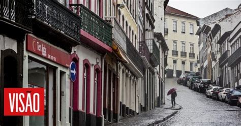 Visão Grupos Ocidental E Central Dos Açores Com Aviso Amarelo Por