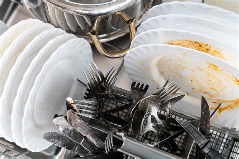 Faut Il Rincer Ses Assiettes Avant Le Lave Vaisselle La R Ponse Des