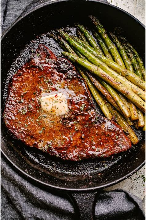 Easy Oven Grilled Steak Recipe Make Perfect Steak In The Oven