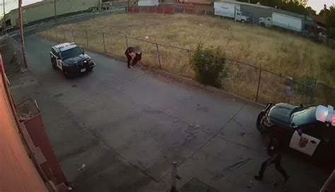 Sacramento police release video of deadly police shooting near Del Paso ...