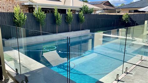 Glass Pool Fencing img3 | Glass Pool Fencing Solutions