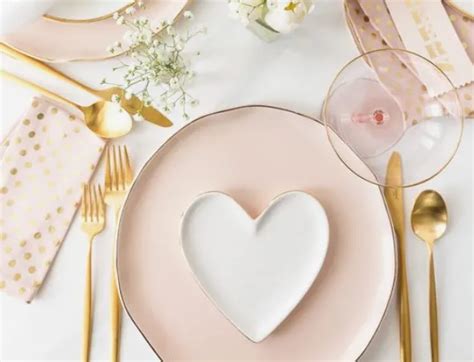 30 Simple Valentines Day Dinner Table Decoration Ideas Updf