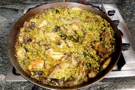 Traditional Valencian Meat Paella Recipe Step by Step - Valencian ...