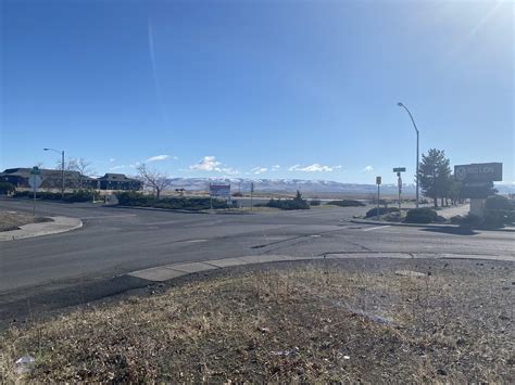 Two Mid Tier Hotels Nestled In The Blue Mountains Near Pendleton Oregon