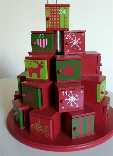 Pin by Louly dee on Wooden advent calendar | Wooden advent calendar ...