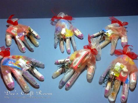 Dees Craft Room Ghoulish Hands