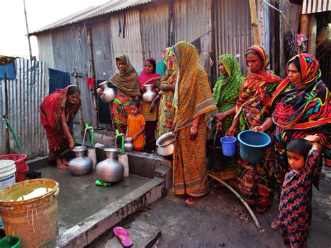 Water Crisis in Bangladesh’s Urban Slums | The Diplomat