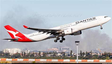 Vh Qph Qantas Airbus A Photo By William Olivotto Id