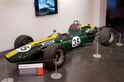 America's Car Museum | Motor-Museums.com