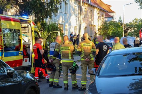 Galeria Strzelanina w Bolesławcu 20 latek postrzelił policjanta w