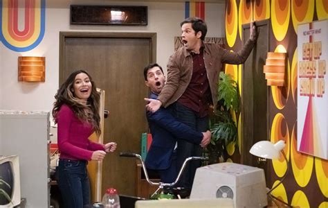 Josh Peck To Guest Star On Icarly Reboot