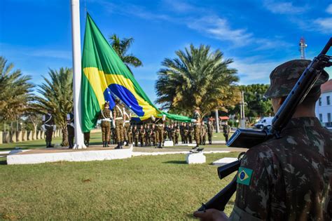 Bpe Realiza Hasteamento Da Bandeira Nacional