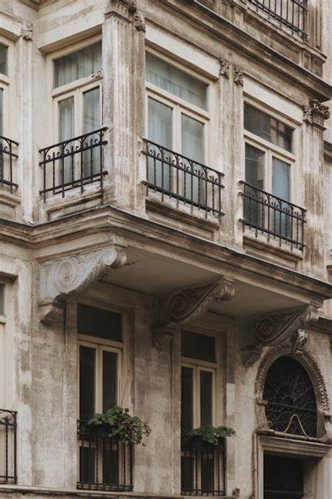 Balcony in a Traditional Tenement · Free Stock Photo