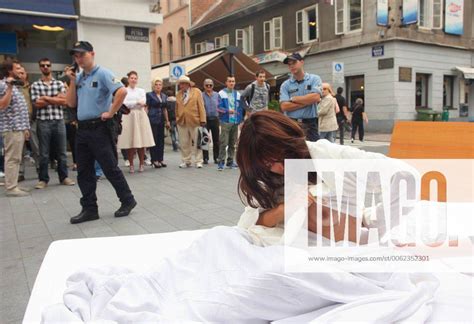 Naked Performance In Town Zagreb Croatia 13 09 2014 Zagreb Croatia