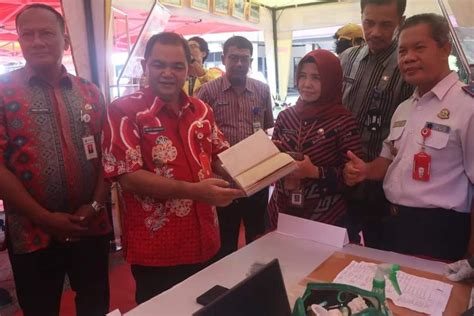 Foto Kitab Berhuruf Jawa Kuno Berusia 100 Tahun Direstorasi Tapi