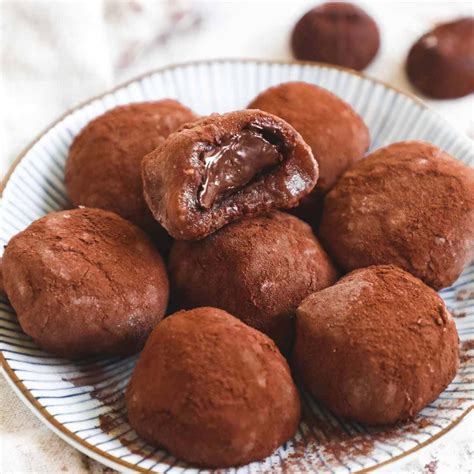 Baci Di Dama Italian Chocolate Hazelnut Cookies The Heirloom Pantry