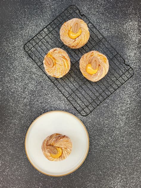 Viennoiseries - Cakes & Layers