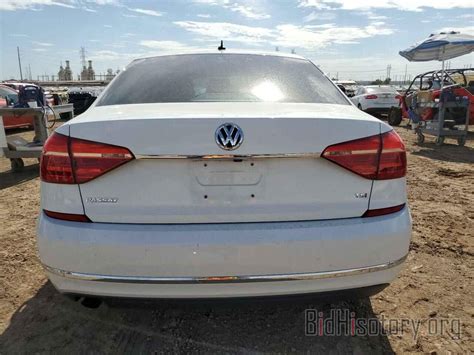 Report Vwat A Gc Volkswagen Passat White Gas Price And