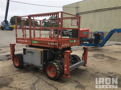 Skyjack Sj Rt Dual Fuel X Scissor Lift In St Louis