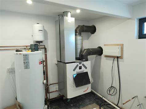 Commissioned Zehnder Q350 MVHR With Pre Heater By Heatspaceandlight