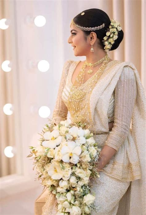 Traditional Kandyan Wedding Dresses