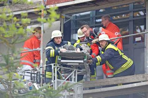 Baustellenunfall In Ebersberg Bilder Vom Einsatz