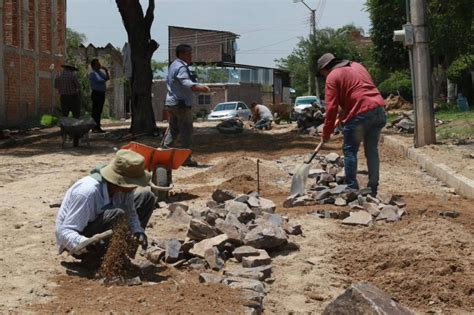 Salvador Zamora Inicia Obra De Rehabilitaci N De Calle En La Comunidad