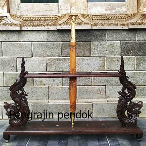 Jual Jagrak Stand Tempat Pajangan Tombak Pusaka Isi Ukir Naga Kembar