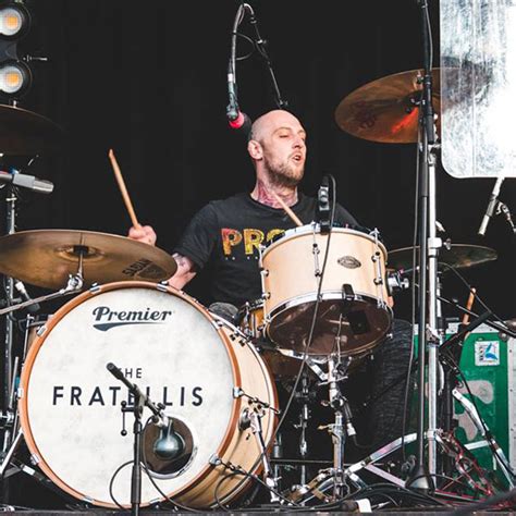 The Fratellis Estrenan Vídeo Con Un Adelanto De Su Nuevo Discoloff