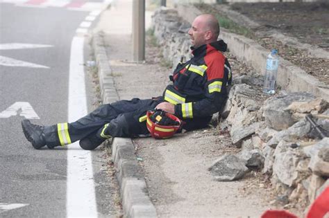 POTRESNE FOTOGRAFIJE IZ DALMACIJE U požaru su izgorjeli auti hrabri