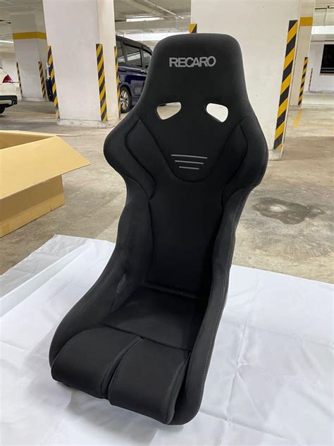 RECARO RS G GK BK Racing Seat with BMW Mount 汽車配件 其他 Carousell