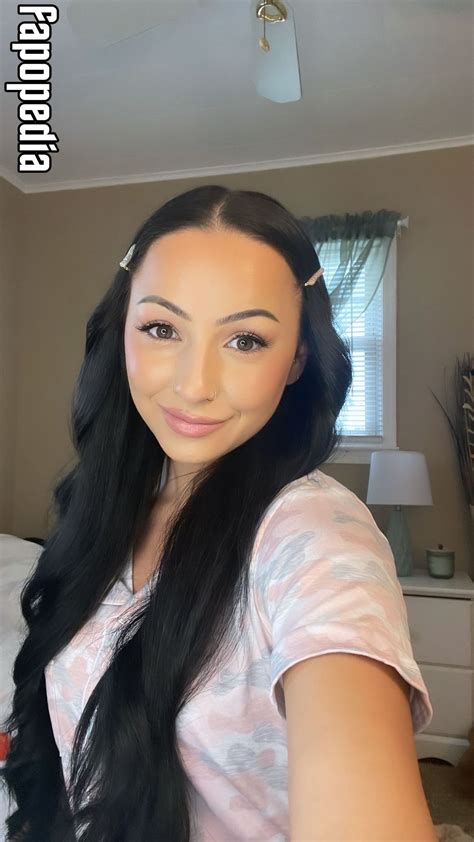 Kat Corrao Nude Leaks Photo Fapopedia