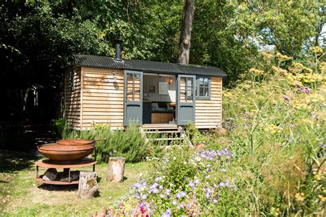 The Turnkey Shepherds Hut By Blackdown Shepherd Huts Uk