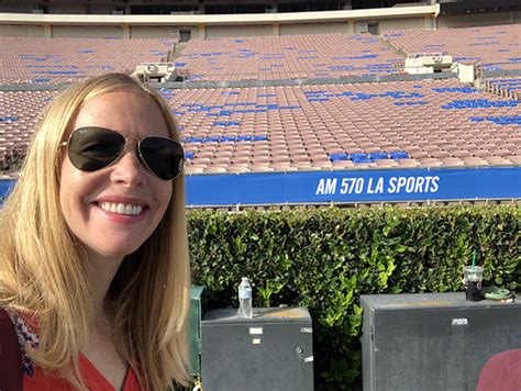 Pasadena Rose Bowl Stadium Tour: Beyond Los Angeles - Darley Newman